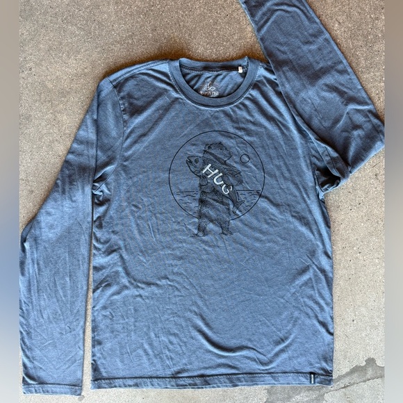🐻 PRANA “Bear Hug” Graphic Long Sleeve Tee – Size M - Picture 1 of 5